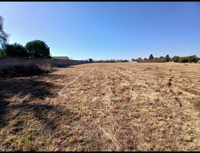4,108M² VACANT LAND FOR SALE IN HENLEY ON KLIP